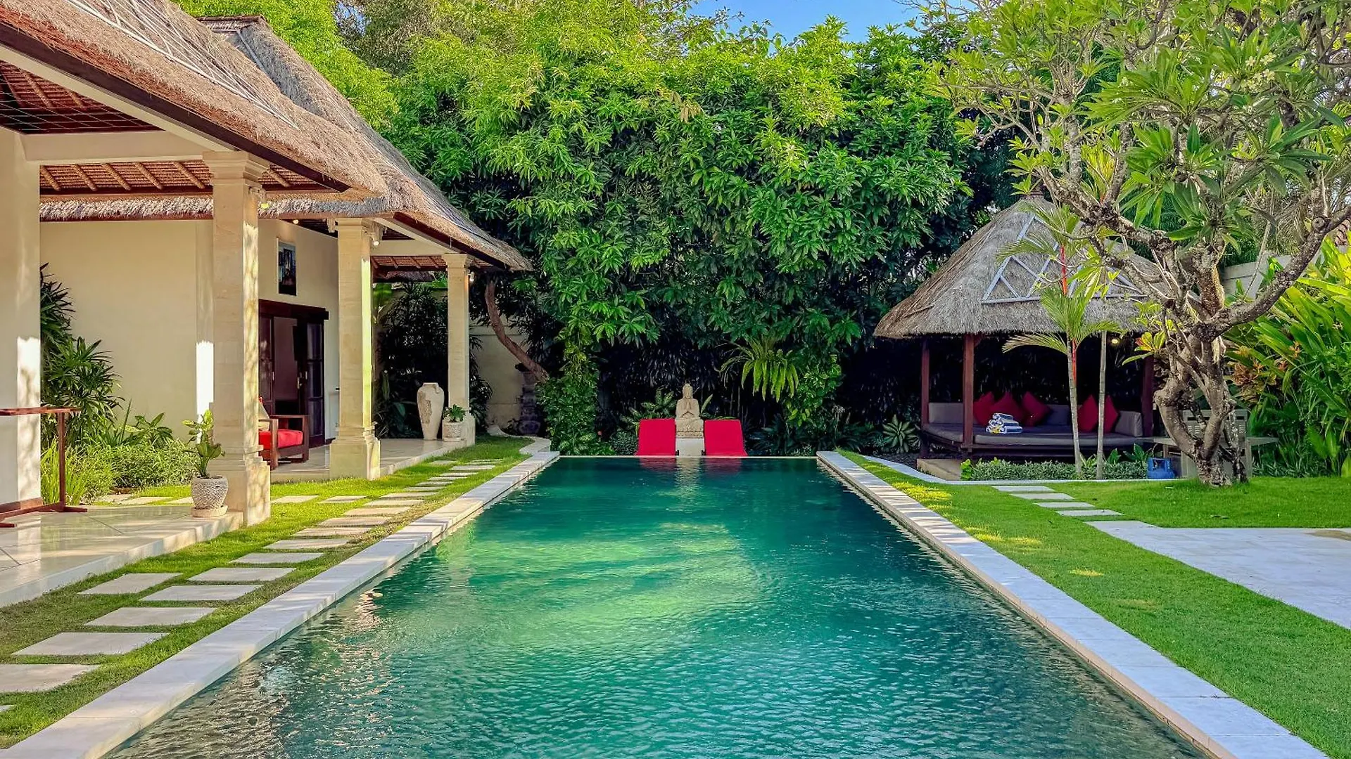 Villa Kebun Managed By Villa Bugis Seminyak  Seminyak (Bali)